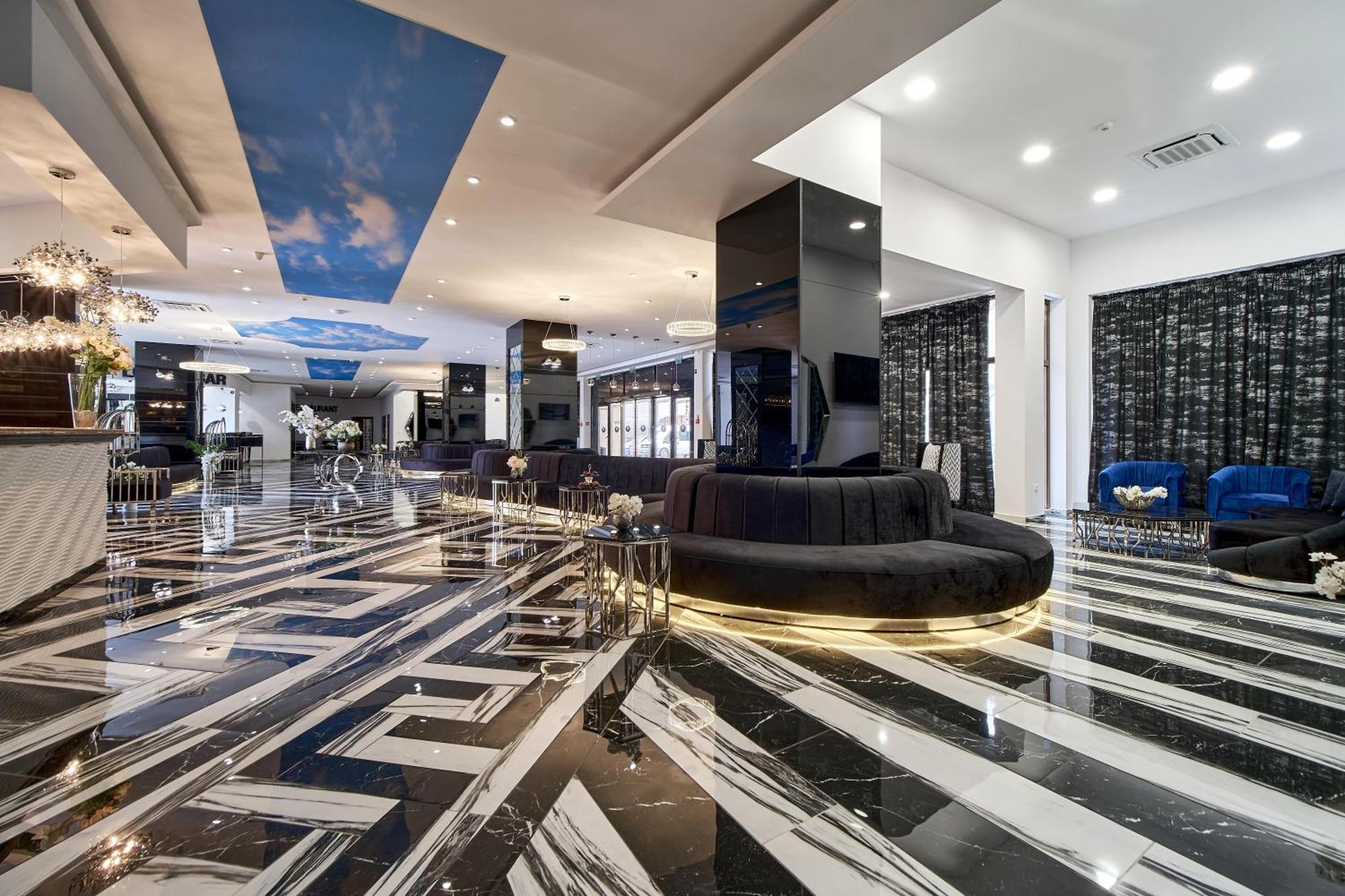 וארנה Prestige Hotel And Aquapark מראה חיצוני תמונה