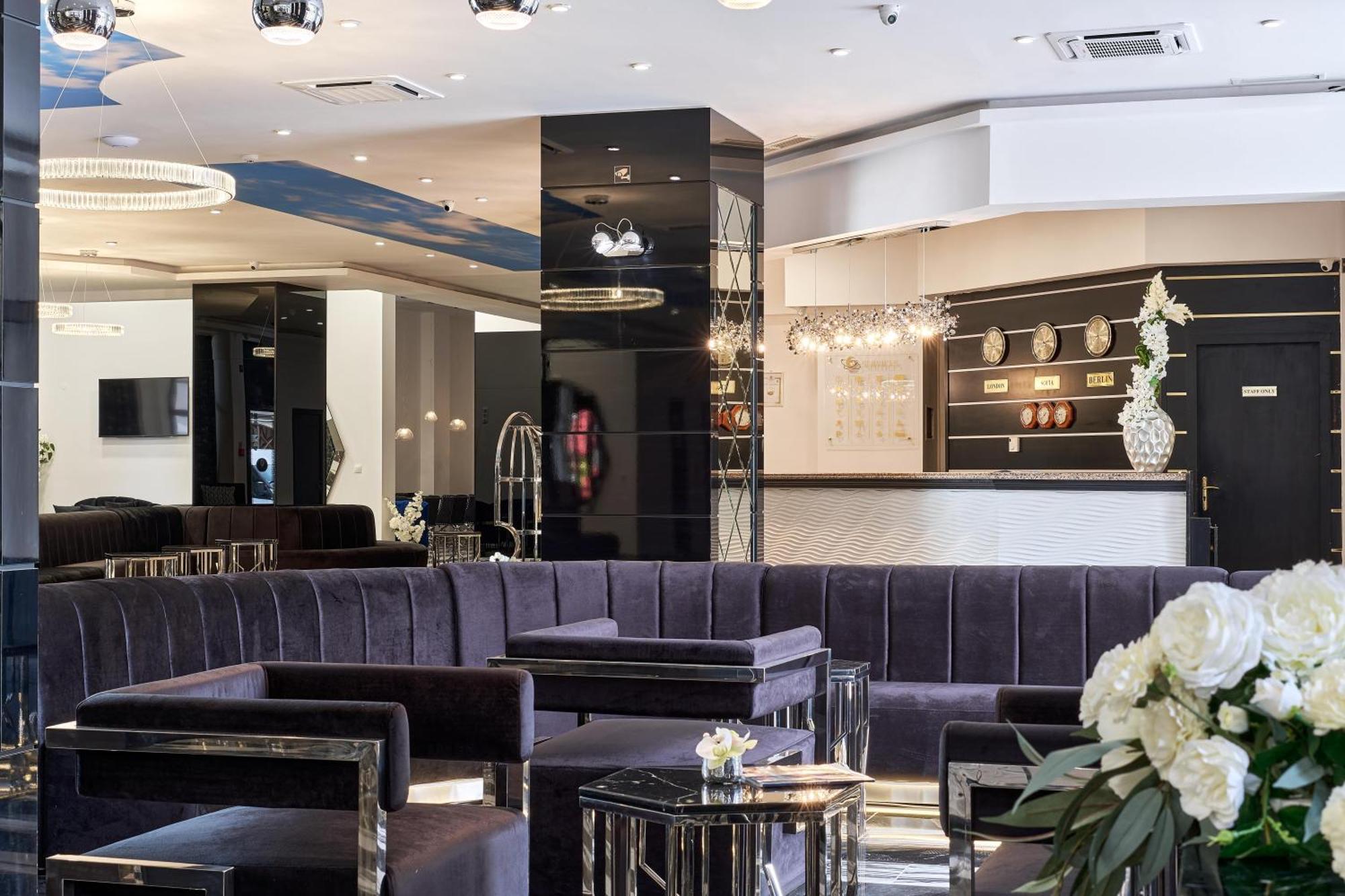 וארנה Prestige Hotel And Aquapark מראה חיצוני תמונה